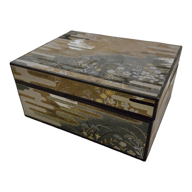 Vintage Jan McGregor Studios Handcrafted in Japan Washi Jewelry Box With Removable Tray For Sale