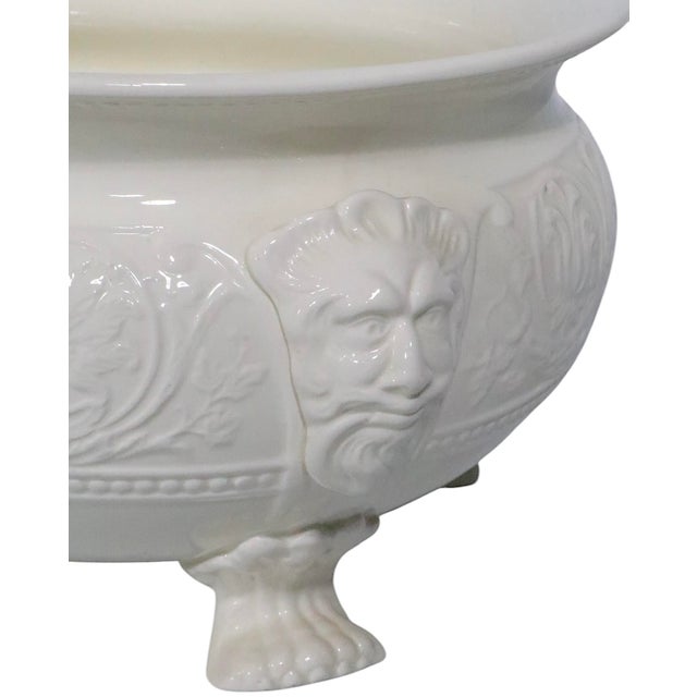 Wedgewood Patrician Maskaron Tureen Footed Bowl For Sale - Image 11 of 12