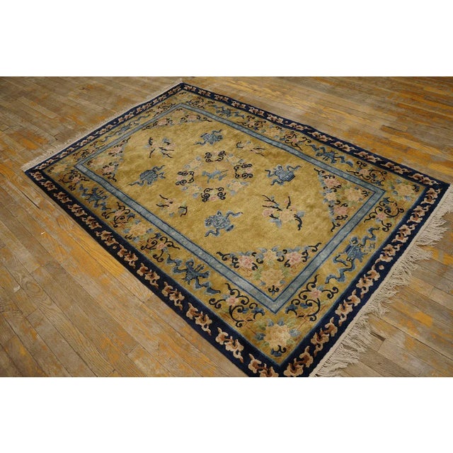 Chinese 1980s Gold Medallion Floral Vintage Chinese Silk Carpet 4'1'' X 6'2" Pile Knotted Rug For Sale - Image 3 of 9