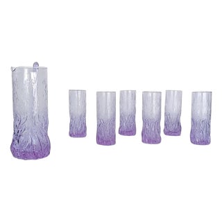 Long Drink Tumbler Glasses & Jug Set in Pale Lilac Bark Glass in the style of Whitefriars & Geoffrey Baxter, 1960s, Set of 7 For Sale