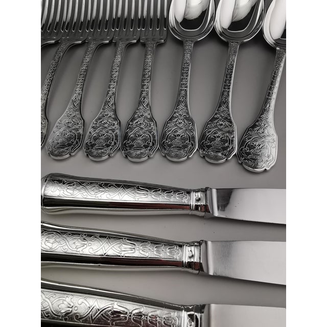 Soubise Silver Minerva Dinner Service from Puiforcat, 1890s, Set of 18 For Sale - Image 4 of 18