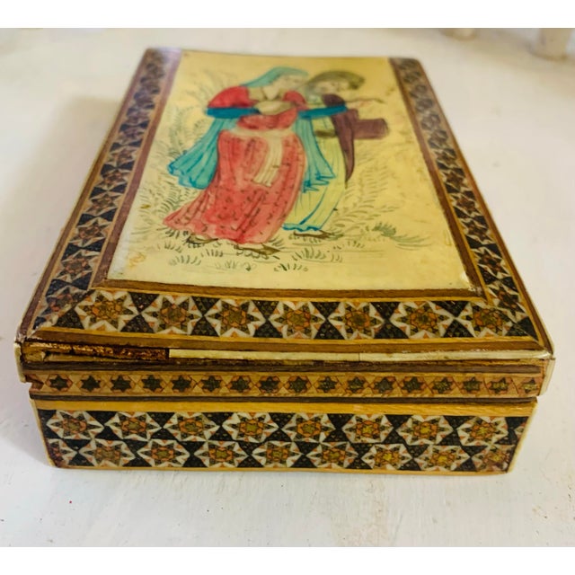 Vintage Persian Camel Bone Inlaid Marquetry Mosaic Trinket Box For Sale In San Francisco - Image 6 of 10