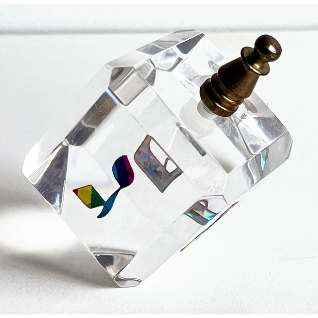 Transparent Faceted Lucite Dreidel With Colorful Prismatic Design and Brass Spinner For Sale - Image 8 of 8