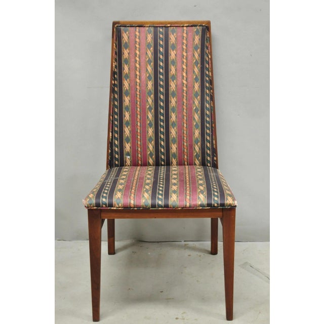 Mid 20th Century Vintage Mid Century Modern Walnut Dining Room Chairs by Dillingham - Set of 6 For Sale - Image 5 of 18