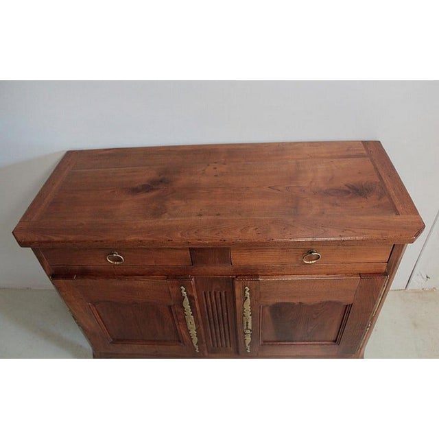 19th Century Louis XV Buffet in Chestnut For Sale - Image 3 of 10