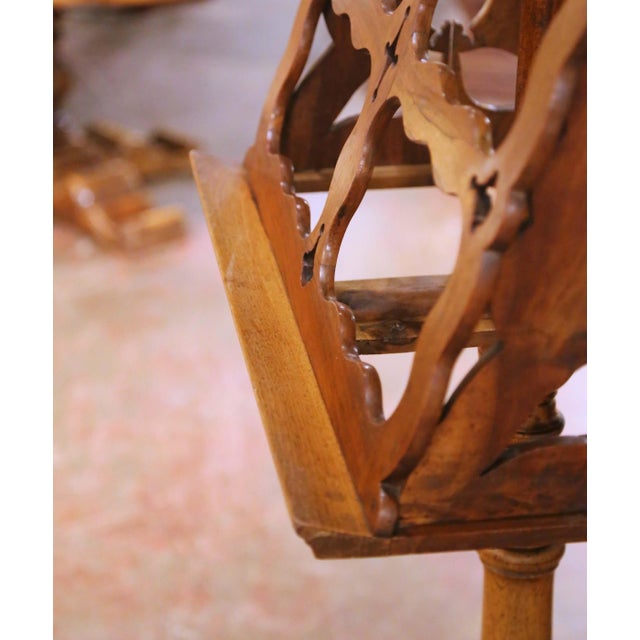18th Century French Louis XVI Walnut Lectern Lutrin With Tripod Base For Sale - Image 10 of 10