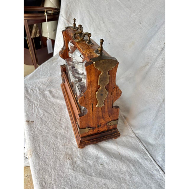 Wood Early 20th Century English Oak Three Decanter Tantalus For Sale - Image 7 of 12