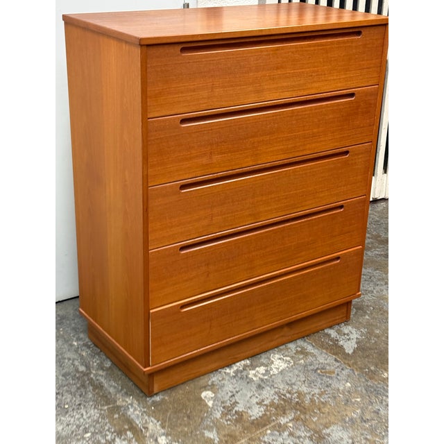 Nils Jonsson for Torring Møbelfabrik Five Drawer Dresser, Circa 1960's For Sale - Image 11 of 12