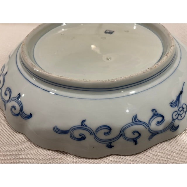 Antique Blue and White Japanese Floral Plate With Scalloped Edge For Sale - Image 15 of 18
