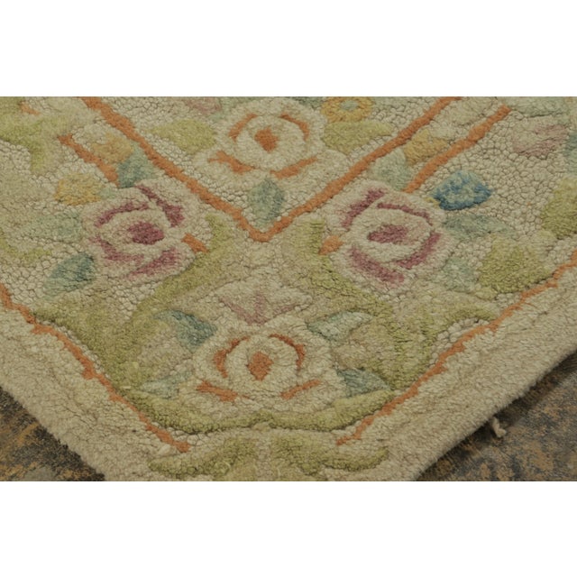 Traditional Antique Hooked Rug With Pastel Medallions & Garland Border - Rug & Kilim For Sale - Image 3 of 7
