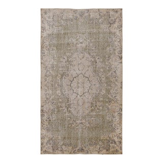 Vintage Distressed Turkish Rug With Floral Medallion in Beige-Brown - Rug & Kilim For Sale