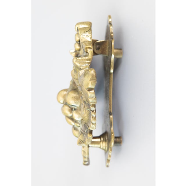 Victorian Antique Early 20th Century Brass Grape Cluster & Leaf Door Knocker For Sale - Image 3 of 6