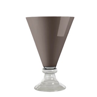 Turtledove Glass Vase from VGnewtrend For Sale