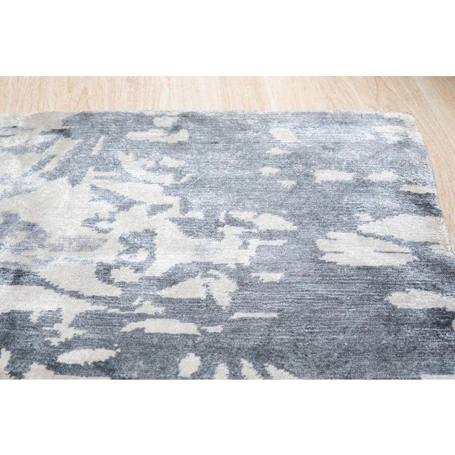 Contemporary 9x12 Ivory Hand-Knotted Wool Mirrored Inkblot Abstract Modern Carpet Rug For Sale - Image 3 of 4