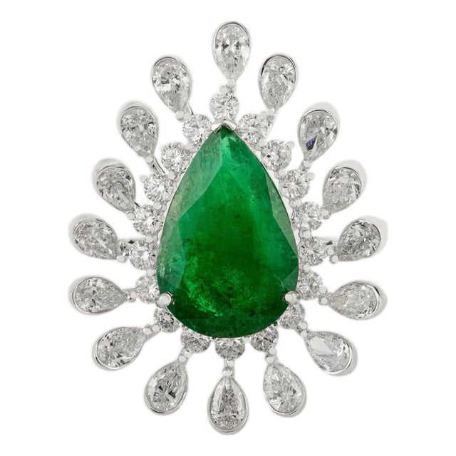 4.62 Ct Pear Cut Emerald Diamond Cocktail Ring Size 5.5 in 18k Solid Gold For Sale