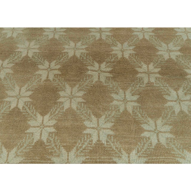 Turkish Vintage Rug 3'11" x 7'3" #20816 For Sale - Image 4 of 8