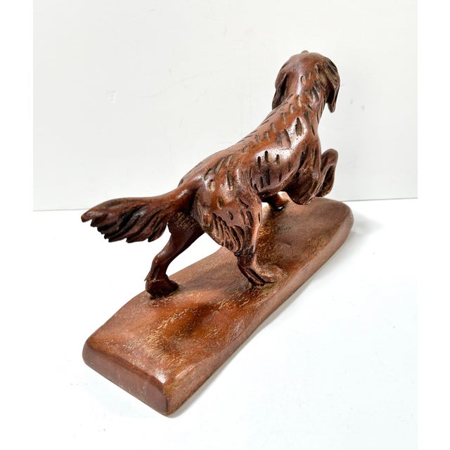 Vintage Hand Carved Wood Hunting Dog Sculpture on Base – Sporting Irish Setter Figurine | Lodge Decor Accent For Sale In Louisville - Image 6 of 9
