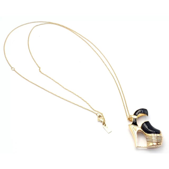 Metal Late 20th Century Salvatore Ferragamo Yellow Gold Enamel Shoe Pendant Necklace For Sale - Image 7 of 9