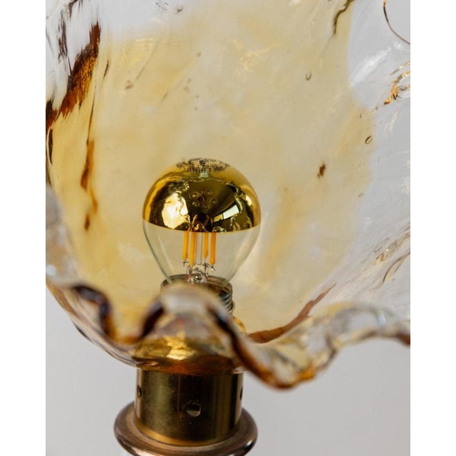 Vintage Swirl Murano Glass and Brass Table Lamps with Flower Shades, Italy, 1970s, Set of 2 For Sale - Image 4 of 13