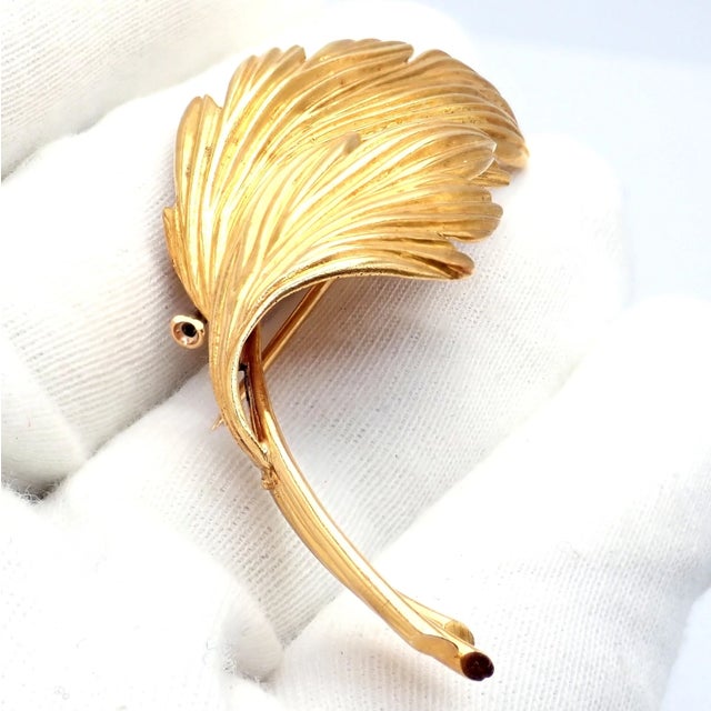 Late 20th Century Late 20th Century Tiffany & Co. Yellow Gold French Leaf Large Pin Brooch For Sale - Image 5 of 10