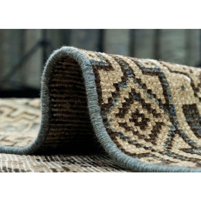 Textile Turkish Vintage Rug 4'9" x 8'11" #17605 For Sale - Image 7 of 8