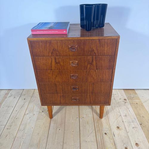 Small Teak Chest of Drawers Mid-Century Modern Danish Design, 1960s For Sale - Image 5 of 11