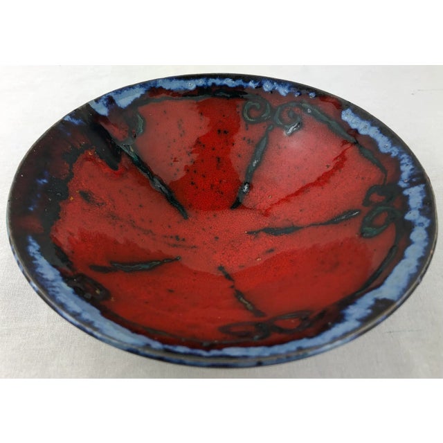 Mid 20th Century Round Black and Glazed Blue Ceramic Key Holder or Vide Poche For Sale - Image 5 of 6