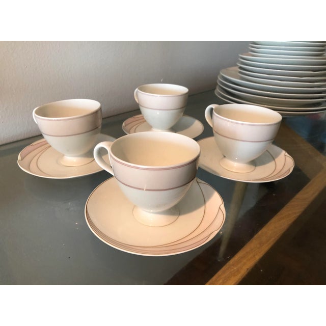 Hutschenreuther China 80's en Vogue for Maxim's of France Tea Cups & Saucers- 8 Pieces For Sale - Image 4 of 6