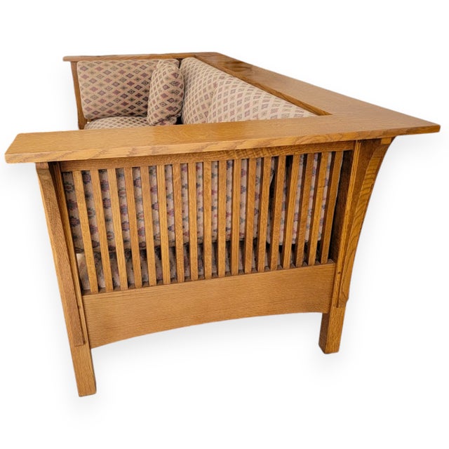 1990s Stickley Mission Prairie Oak Spindle Settle Sofa For Sale - Image 5 of 5