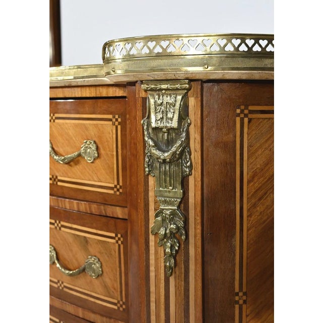 Louis XIV Wooden Rognon Dresser For Sale - Image 18 of 18