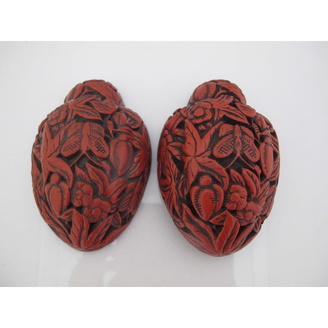 Chinese Carved Cinnabar Lacquer Fruit Shaped Butterfly & Flower Trinket Box For Sale In Portland, OR - Image 6 of 9