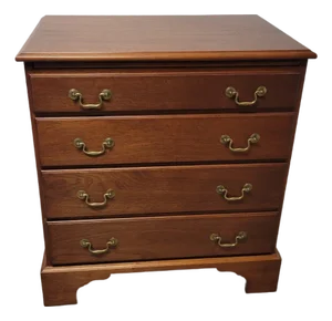 20th C Mahogany 4-Drawer Chest With Pine Interiors – Colonial Revival Style