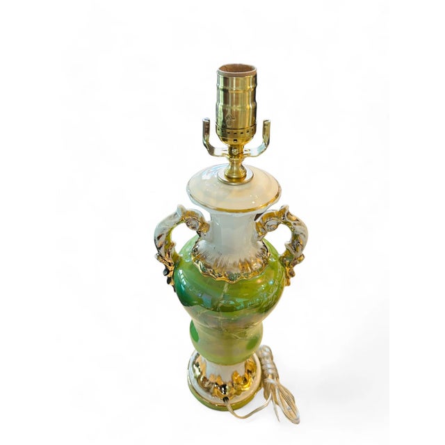 Victorian 1950s Vintage Victorian Couple Motif Green Porcelain Gold Plated Table Lamp For Sale - Image 3 of 5