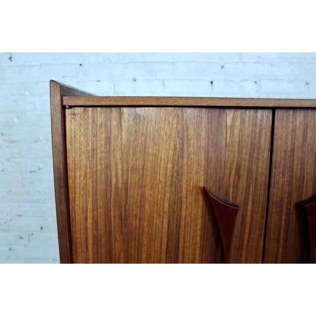 Mid-Century Modern Specialty Woodcraft Walnut Highboy Dresser For Sale - Image 11 of 13