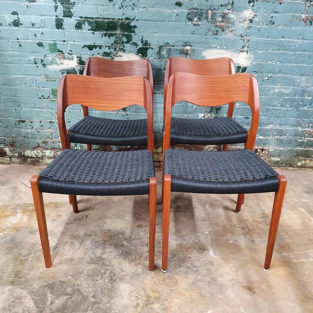 1960s Vintage Niels Moller Teak Dining Chairs Model 71 - Set of 4 For Sale - Image 5 of 8
