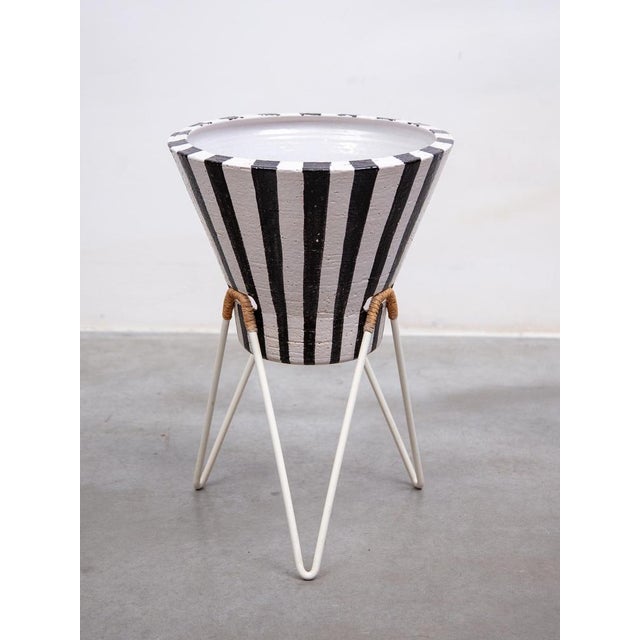 Scandinavian Tripod Planter Ceramic Black & White Stripes, Sweden, 1960s For Sale - Image 4 of 10