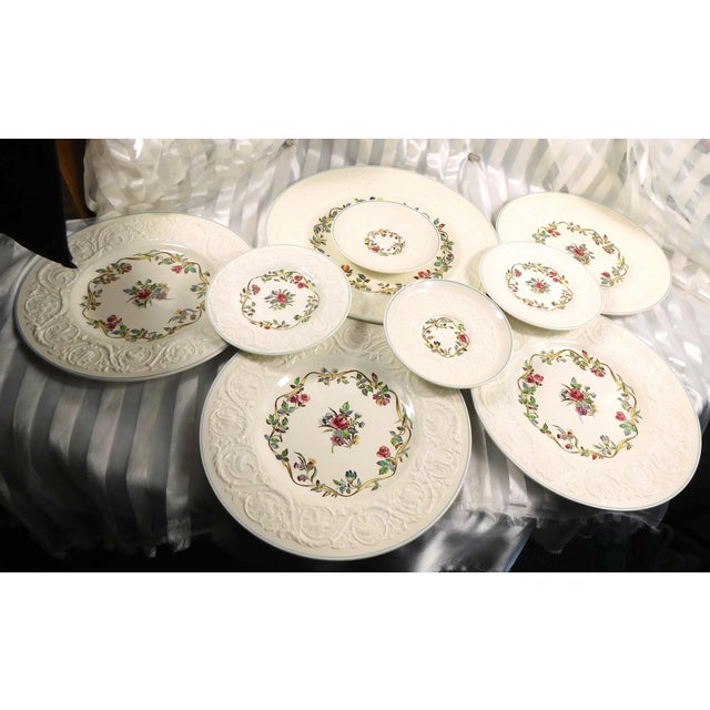 1940s Lot of Nine Pieces of Wedgwood Argyle Dinnerware For Sale - Image 4 of 15