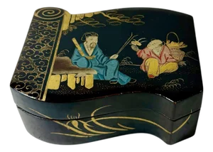 Early 19th Century Chinese Lacquer Scroll Form Box