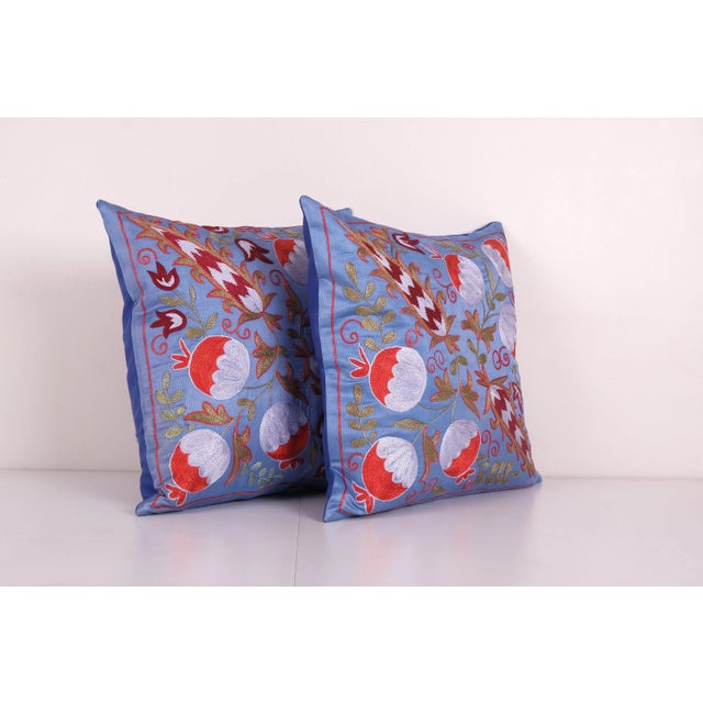Mid-Century Modern Embroidered Floral Suzani Pillow Cover - A Pair For Sale - Image 3 of 4