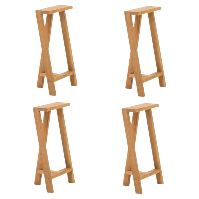 Medium Pausa Oak Stool by Pierre-Emmanuel Vandeputte, Set of 4 For Sale