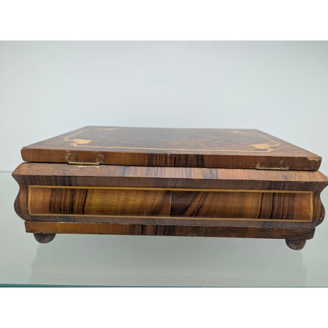 Biedermeier Wooden Jewelry Box in Walnut with Inlays, 1850 For Sale - Image 4 of 12
