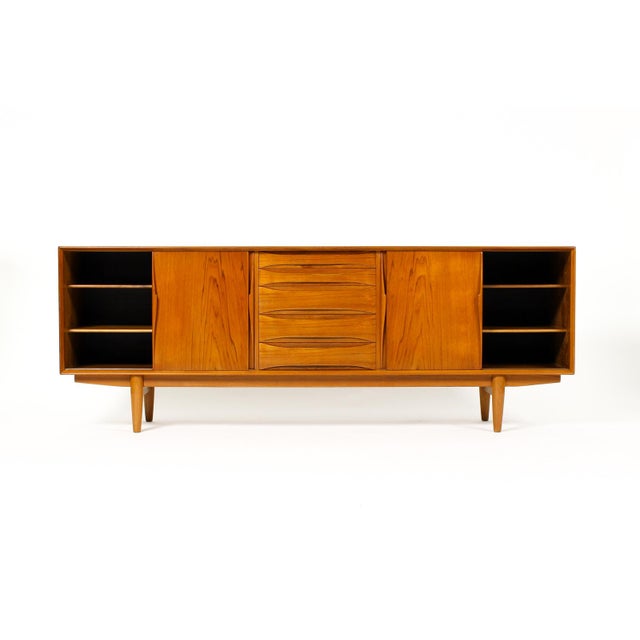 1960s Attributed to Danish Modern Mid Century Teak Credenza Sideboard — Sliding Doors — Dyrlund For Sale - Image 4 of 10