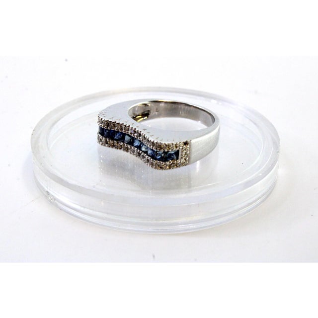 Gold Ring with Brilliant-Cut Diamonds and Central Blue Topazes For Sale - Image 5 of 8