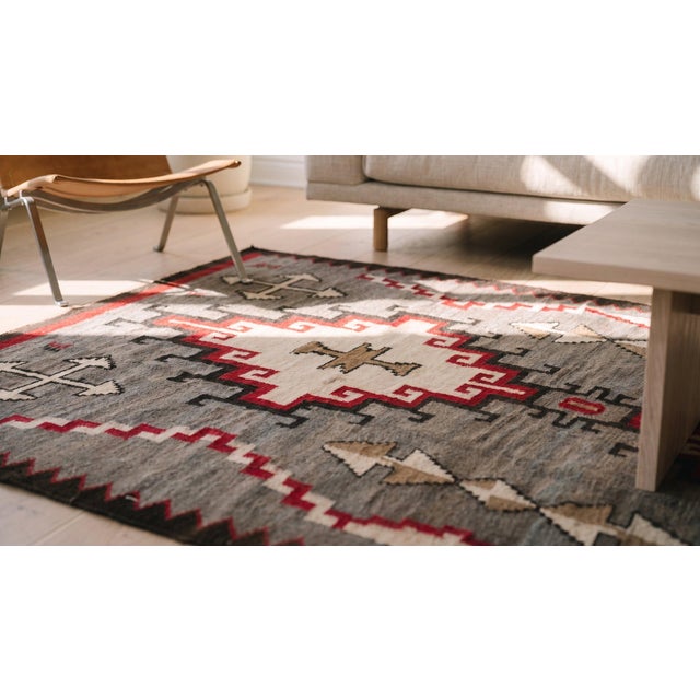 Gray 1920s Gray Geometric Tribal Antique American Navajo Rug 4' 3" X 6' 10" Flatweave Wool Carpet For Sale - Image 8 of 9