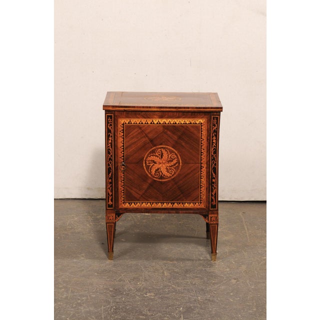 Early 19th Century Early 19th Century Italian Comodino w/Foliate Motif Marquetry For Sale - Image 5 of 12