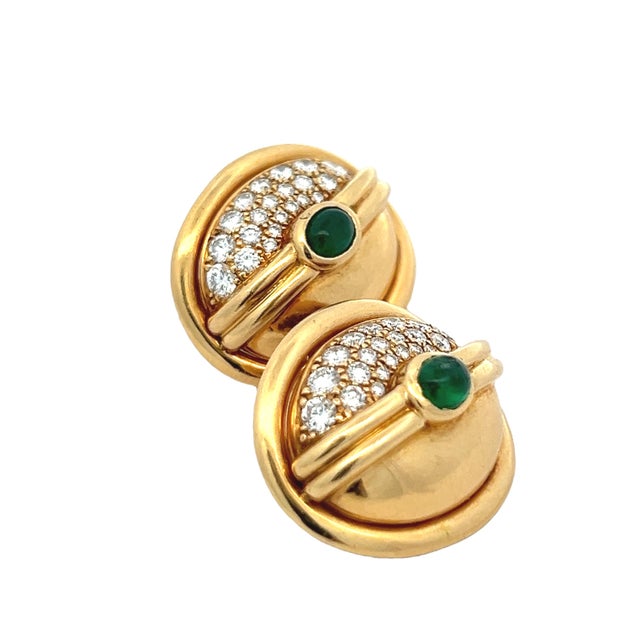 Vintage 18k Yellow Gold Diamond and Emerald Cabochon Clip-on Earrings, Pair For Sale - Image 4 of 13