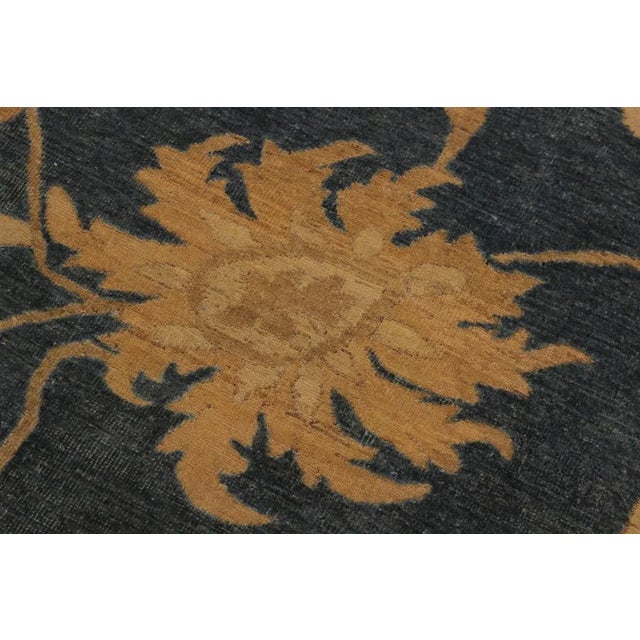 1970s 1970’s Shabby Chic Vintage Ziegler Wool Rug -9'10 X 13'6 For Sale - Image 4 of 9