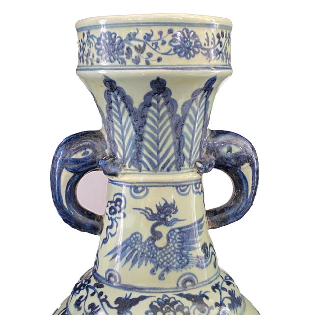 Chinoiserie Yuan Dynasty Style Temple Dragon Vase For Sale - Image 4 of 9