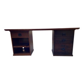 Example of Pottery Barn Desks