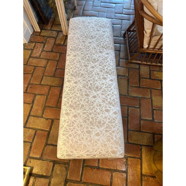 Mid-Century Modern Parsons Bench in Abstract Champagne Upholstery For Sale - Image 11 of 15
